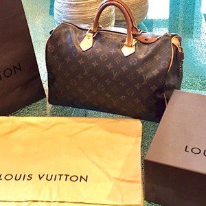 LOUIS VUITTON SPEEDY 30